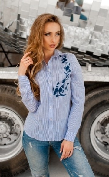 Рубашка с вышивкой в бело-голубую полосочку СК-364