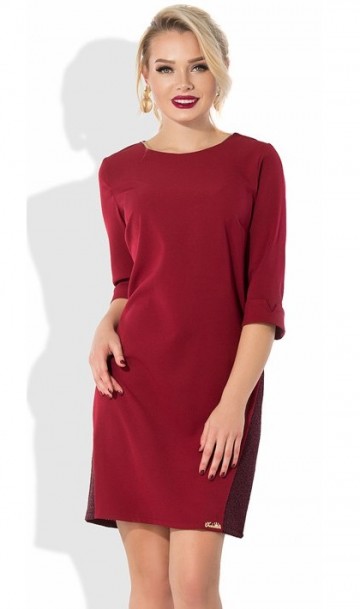 Бордовое прямое платье со вставками неопрен-гипюра Д-972