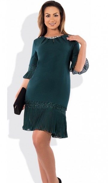 Зеленое платье мини с декором размеры от XL ПБ-255, фото