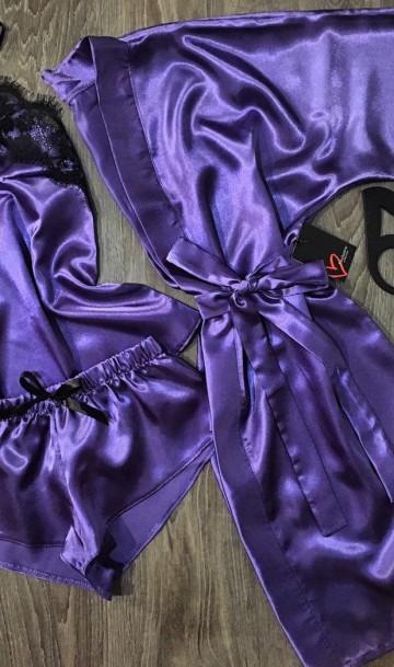 Набор домашней одежды из атласа халат+майка+шорты фиолетовый АТ-1107, фото