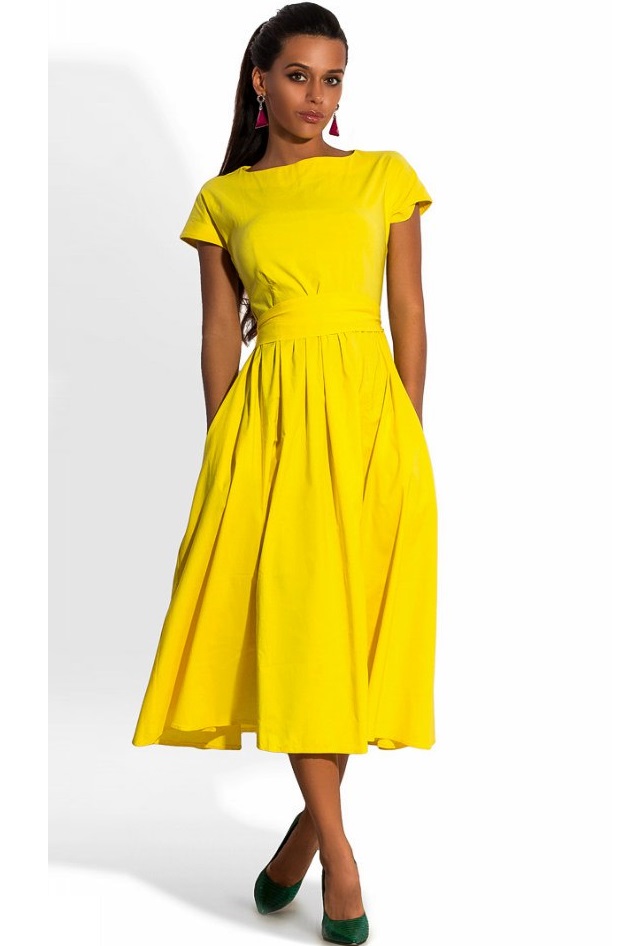 Желтое платье для женщины 40 лет